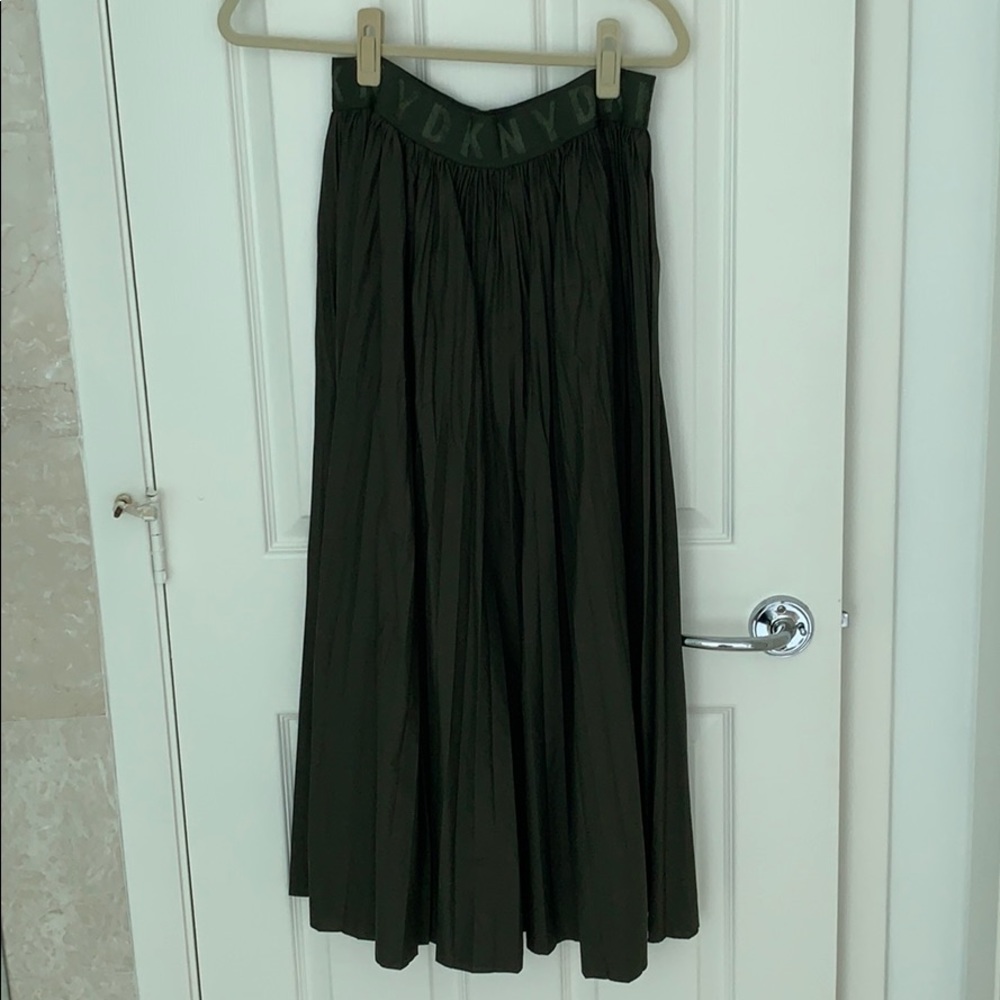DKNY pleated skirt